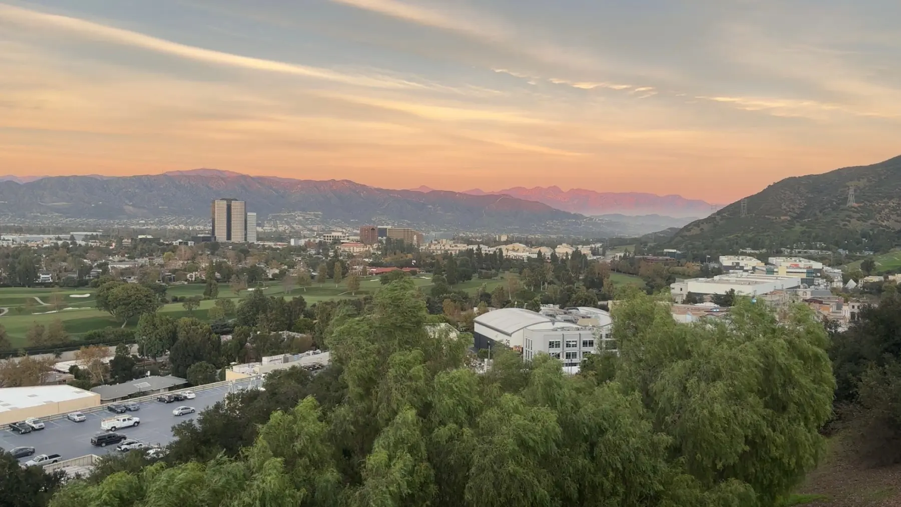A sunset over the hills of Los Angeles